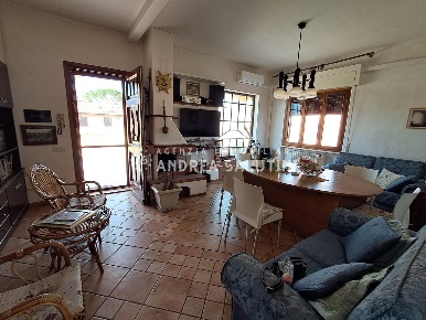 Foto Appartamento a Bientina Centro di 120 m² con 5 locali in vendita