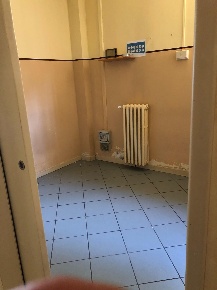 Foto Locale commerciale a Pontedera Villaggi, Bellaria di 90 m² in affitto