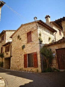 Foto Appartamento in Centro storico, Corciano di 130 m² con 5 locali