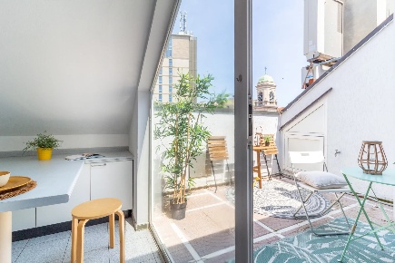 Foto Appartamento in Via della Moscova 10, Milano Porta Nuova con 3 locali