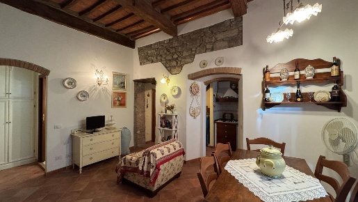 Foto Appartamento a Suvereto Centro di 38 m² con 1 locali in vendita