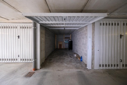 Foto Box a Peschiera Borromeo Bettola Zelo Foramagno di 15 m² con 1 locali