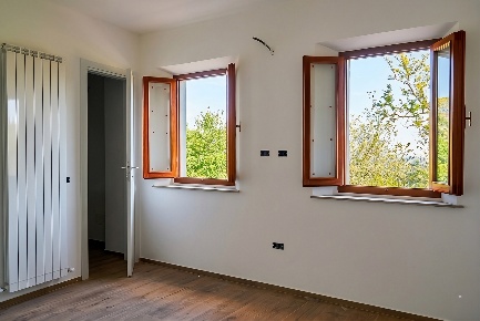 Foto Appartamento a San Miniato Centro Storico di 75 m² con 5 locali