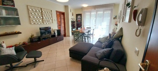 Foto Appartamento a Calci Centro di 89 m² con 4 locali in vendita