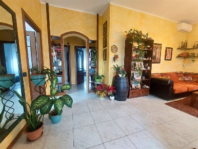 Foto Villa unifamiliare in via camillo benso cavour, Santo Stefano Ticino