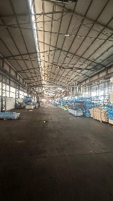 Foto Capannone industriale a Cassano Magnago di 2300 m² in vendita