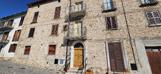 Foto Appartamento in Viale dei Pini 9, Castel del Monte di 70 m² in vendita