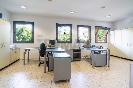 Foto Ufficio in via E. Berlinguer 5, Sant'Ilario d'Enza Centro di 92 m²