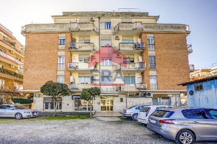 Foto Appartamento in Viale Danimarca 48, Pomezia Torvaianica - Centro