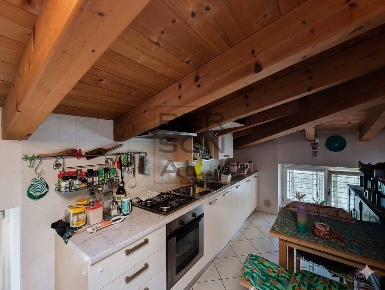 Foto Appartamento a Trento di 80 m² con 4 locali in vendita