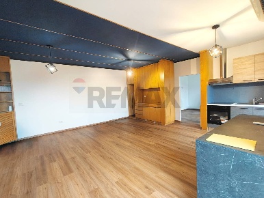 Foto Appartamento in Via del Gaggiolo 7, Casalzuigno Centro di 67 m²