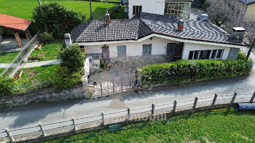 Foto Casa indipendente in via selvaggio, Coazze di 150 m² con 6 locali