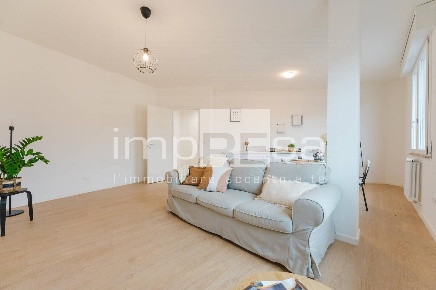 Foto Appartamento in Viale Luigi Spellanzon, Conegliano Centro di 100 m²