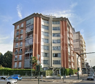 Foto Attico in Via PIETRO COSSA 22, Torino Parella di 150 m² con 5 locali