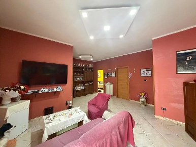 Foto Appartamento in Via RIONE ALCIDE DE GASPERI 23, Giugliano in Campania