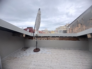 Foto Appartamento a Livorno Porta a Mare - Mazzini di 140 m² con 5 locali