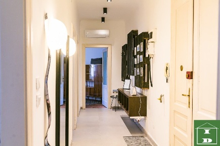 Foto Appartamento in via Conti, Trieste Settefontane di 16 m² con 3 locali