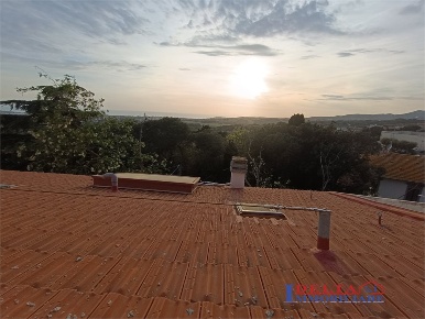 Foto Case semi ndipendenti a Rosignano Marittimo di 115 m² con 6 locali