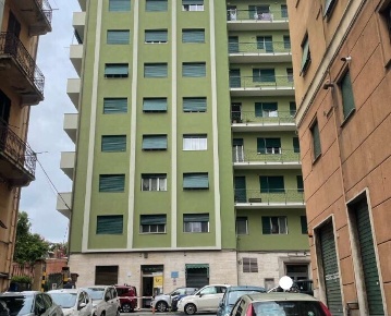 Foto Appartamento in Via La Spezia 4, Genova Sampierdarena di 119 m²
