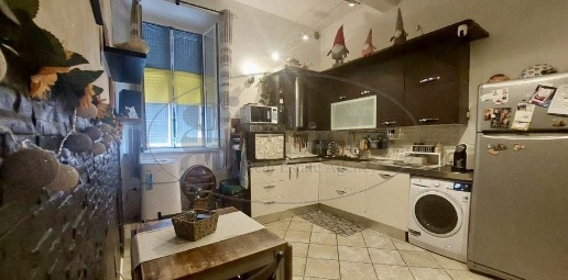 Foto Appartamento a Livorno Cisternone di 70 m² con 3 locali in vendita