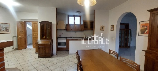 Foto Appartamento a Rufina Centro di 140 m² con 5 locali in vendita