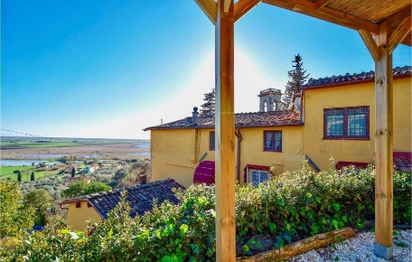 Foto Appartamento a Massarosa di 55 m² con 3 locali in vendita