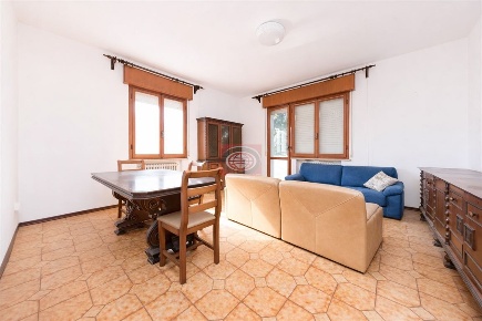 Foto Appartamento a Cesena Centro Urbano di 149 m² con 5 locali in vendita