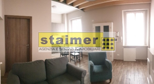Foto Appartamento in Via Nino Dall'Oro, Lodi Braila, Stazione di 85 m²