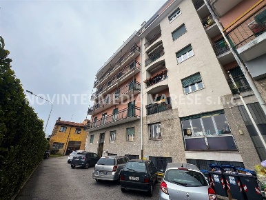 Foto Appartamento in viale valganna, Varese Ippodromo - San Gallo di 95 m²