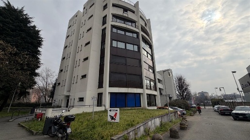 Foto Ufficio in VIA FULVIO TESTI, Cinisello Balsamo Fulvio Testi di 210 m²