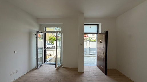 Foto Appartamento in via delle rose, Milano Lorenteggio di 65 m² in vendita