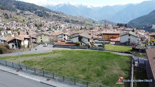 Foto Terreno edificabile in Via Duregno, Borno di 1126 m² in vendita