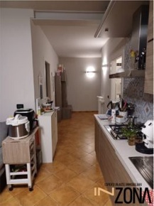 Foto Appartamento in Via Sant'Agnese, Bologna Marconi di 70 m² con 3 locali