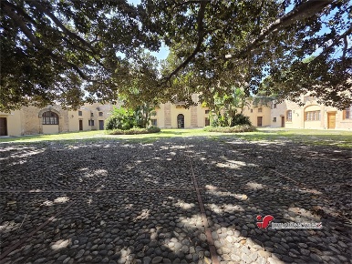 Foto Villa unifamiliare in VIA ENRICO CALANDRA, Palermo di 220 m²