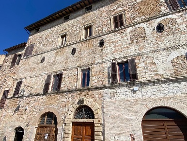 Foto Appartamento in Via SAN PAOLO 36, Assisi Centro Storico di 61 m²