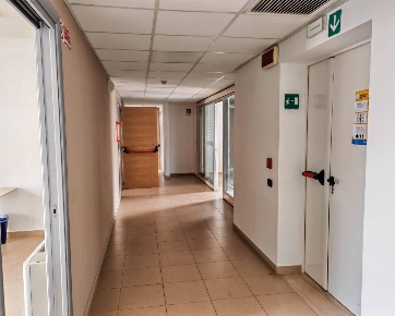 Foto Ufficio in del mare, Lamezia Terme Santa Eufemia Lamezia di 260 m²