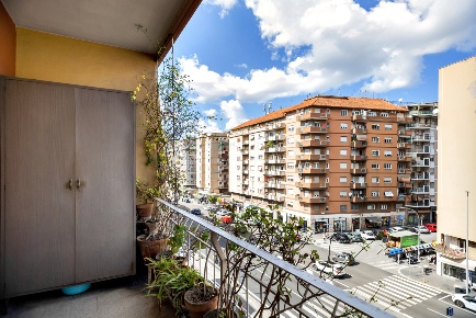 Foto Appartamento in Via Tiburtina 602, Roma Casal Bruciato di 68 m²