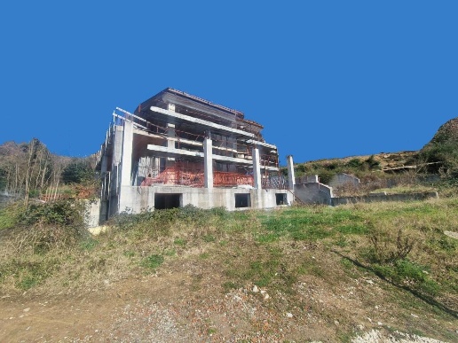 casa indipendente in vendita a Luni in zona Isola