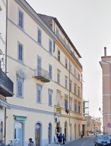 Foto Appartamento in Viale Umberto I 14, San Polo dei Cavalieri Centro