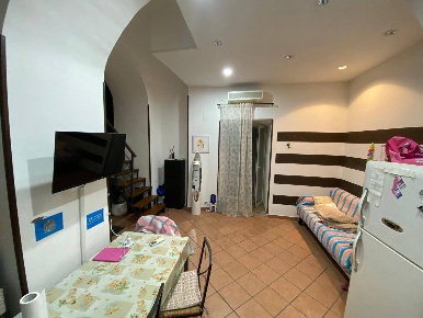 Foto Appartamento in Via Pigna, Napoli Pigna - Omodeo di 80 m² con 2 locali