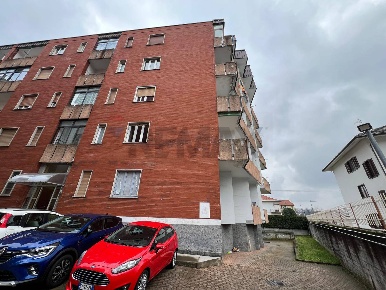 Foto Appartamento in Via Umberto I 17, Lanzo Torinese di 110 m² in vendita