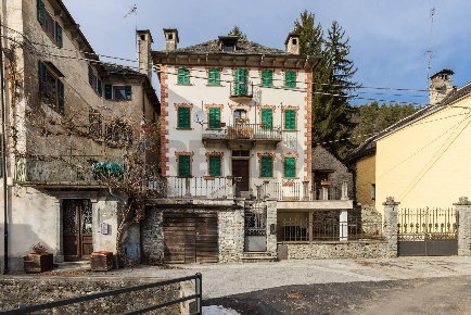 Foto Villa unifamiliare in VIA SAN DEFENDENTE 8, Druogno Gagnone Orcesco