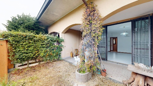 Foto Villa a schiera in via Luigi Cadorna 8/24, Buccinasco Romano Banco
