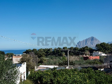 Foto Casa indipendente in Via Badalucco 20, Valderice di 147 m² in vendita