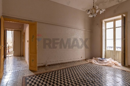 Foto Appartamento in Via Dione 8, Siracusa Ortigia di 84 m² con 3 locali