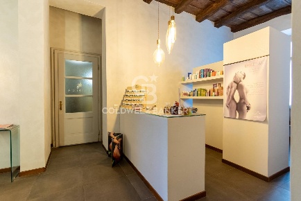 Foto Ufficio in via Dominioni 1, Novara Centro Storico di 123 m² in vendita