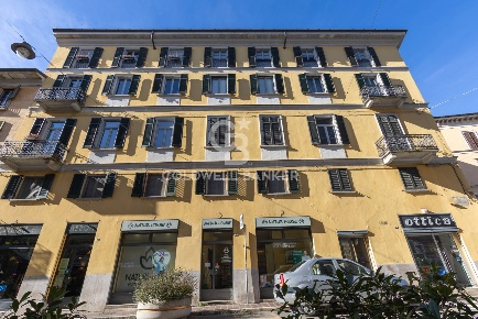 Foto Ufficio in via Dominioni 1, Novara Centro Storico di 123 m² in vendita
