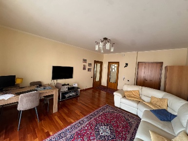 Foto Appartamento in Via Dell'Agricoltura snc, Fermo di 110 m² con 4 locali