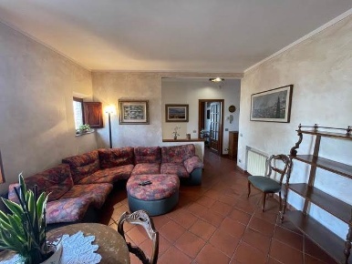 Foto Appartamento a Siena Cerchiaia - Coroncina di 95 m² con 4 locali