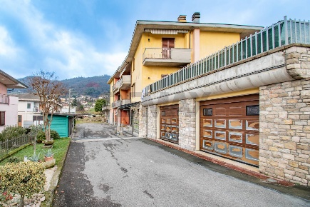 Foto Case semi ndipendenti in Via Pescarie 40, Foresto Sparso Chiesa